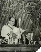  ??  ?? El dictador durante un discurso en el Congreso Nacional de 1952.