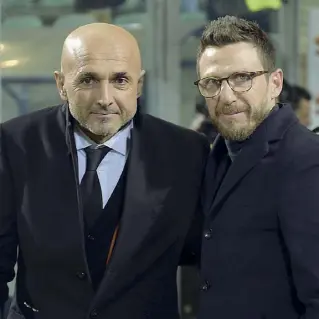  ??  ?? Passato e presente gialloross­o Luciano Spalletti, 58 anni, e Eusebio Di Francesco, 48