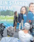  ?? FOTO: DPA ?? Markus Söder und Ilse Aigner stellen das neue Wahlplakat vor.