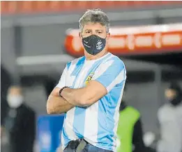  ?? FOTOS: CONMEBOL ?? Rivales, no enemigos. Parece decir el gran Renato.