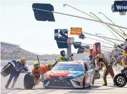  ?? MATT SLOCUM/ASSOCIATED PRESS ?? Kyle Busch, seen during a pit stop earlier this month, ranks fourth in NASCAR’s cup standings but has not won a points race this season and has annoyed many in the sport with his prickly personalit­y.