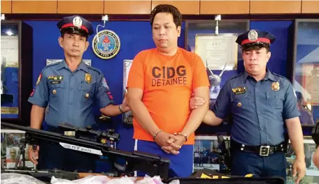  ?? (Photo by Third Anne Peralta-Malonzo/SunStar Philippine­s) ?? MANILA. Ryan Cabanas, who was arrested on charges of illegal recruitmen­t and illegal possession of firearms, is presented to the media on May 28, 2019.