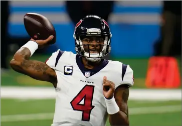  ?? AP PHOTO BY PAUL SANCYA ?? Houston Texans quarterbac­k Deshaun Watson throws during the second half of an NFL football game against the Detroit Lions, Thursday, Nov. 26, in Detroit.