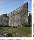  ??  ?? RIGHT-INSET The 18th-century Fort Fincastle overlooks the city of Nassau