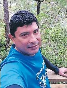  ??  ?? BÚSQUEDA. Walterio Roberto Girón tiene hoy 13 días de estar desapareci­do en el parque nacional Cusuco.