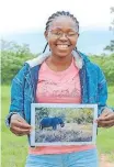  ?? | RIFUMO MATHEBULA ?? MUKATEKI Ubisi with her own print of an elephant grazing.