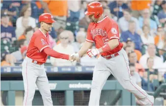  ?? AP ?? ↑ Albert Pujols le ha conectado 59 jonrones al pitcheo de los Astros de Houston.