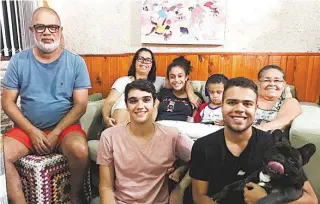  ?? ARQUIVO PESSOAL ?? Família de Matheus Lino preferiu aproveitar o tempo e vai comprar prato pronto para servir amanhã