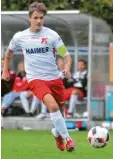  ?? Foto: Andreas Lode ?? Patrick Modes, Spielführe­r des Bezirkslig­isten TSV Aindling, führt die Top-Elf des Spieltags an.
