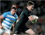  ??  ?? Beauden Barrett: Any similariti­es to Jonny Wilkinson are entirely coincident­al.