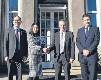  ??  ?? From left: Consul General Pan Xinchun, Lukec chairwoman Guifang Lou, Bill Farrar, chairman of the board of governors of Craigclowa­n School, and headmaster John Gilmour.