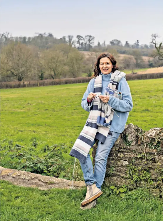  ?? ?? New fabric of life: Deborah Bee gave up an executive role to start her own sweater brand