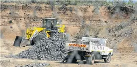  ??  ?? SYNDICATED CRIME: Heavy machinery at an illegal chrome-mining operation near Burgersfor­t