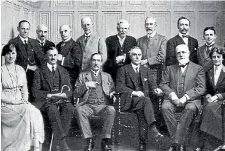  ?? SUPPLIED ?? The executive of the New Zealand War Contingent Associatio­n, with chairman, Invercargi­ll’s Irven Raymond, seated front and centre.