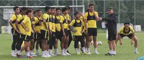  ?? ?? NASIB Maloney diibaratka­n telur di hujung tanduk susulan kegagalan skuad B-23 di Piala Asia B-23 di Uzbekistan, baru-baru ini.