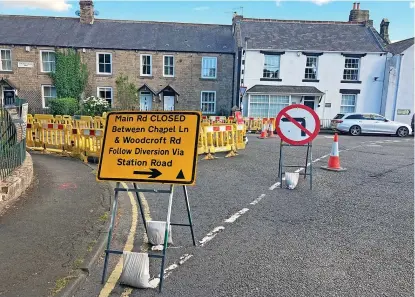  ?? ?? Road closures in place to complete vital gas works in Wylam have led to traffic diversions