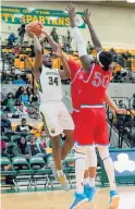  ?? RUSSELL TRACY/ FREELANCE FILE ?? Steven Whitley, left, averaged 9.6 points, 5.2 rebounds and a team-high four assists as a junior for NSU, which opens tonight at home against Greensboro College.