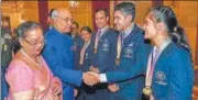  ?? PTI ?? Shooter Anish Bhanwala (second from right) with President Ram Nath Kovind. Bhanwala was allowed to write his papers later.