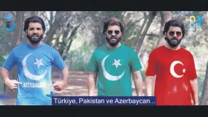  ??  ?? A still shot from “Saltanat e Usmania” shows Noman Shah Bukhari wearing T-shirts with the flags of Azerbaijan, Pakistan and Turkey respective­ly.