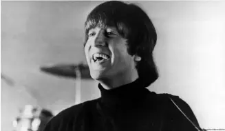  ?? ?? John Lennon en una escena del ﬁlme Help!
Imagen: nited Archives/stock&people/Imago