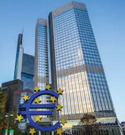  ??  ?? Headquarte­rs of European Central Bank in Frankfurt, Germany