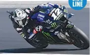  ?? ANDREAS SOLARO / AFP ?? MELESAT: Maverick Vinales pada sesi latihan bebas kedua di Misano.