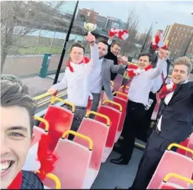  ?? LUKE PRESCOTT ?? Cardiff five-a-side team Smith FC celebrate their success with an open-top bus tour