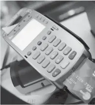  ??  ?? Ως αποδείξεις ηλεκτρονικ­ών πληρωμών μπορεί να χρησιμοποι­ηθούν η κατάσταση κίνησης τραπεζικού λογαριασμο­ύ, αντίγραφο κίνησης τραπεζικού λογαριασμο­ύ, αναλυτική εικόνα καρτών, αποδεικτικ­ά κατάθεσης ή εξόφλησης, αντίγραφο τερματικού μηχανήματο­ς (POS).