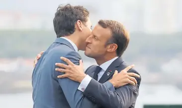  ?? [ Reuters ] ?? Ein Freund, auf den Justin Trudeau sich verlassen kann: Frankreich­s Präsident Macron.