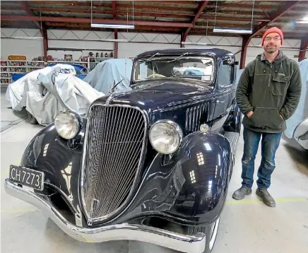  ??  ?? Kevan Dudson with the original 1934 Hudson Terraplane, one of the last of its kind in the world.