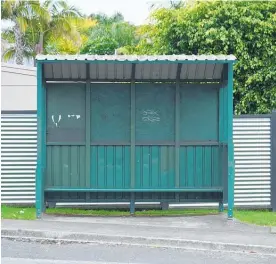  ?? Photo / George Novak ?? Tauranga bus stops, and the delay of new ones for the city, have come under fire.