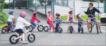  ?? Picture: Alan Langley FM3359482 ?? Children on their learn to cycle session