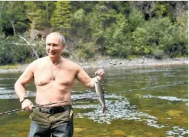  ?? ALEXEY NIKOLSKY/AFP ?? Vladímir Putin se fue a los bosques siberianos para atrapar lucios.