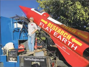  ?? Waldo Stakes ?? “MAD MIKE” HUGHES with a steam-powered rocket in 2017. He built his first manned rocket in 2014.