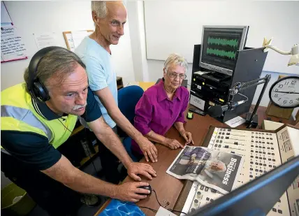  ?? PHOTOS: DAVID UNWIN/STUFF ?? A Levin radio station that’s been reading out newspapers for blind and reading-impaired people for 30 years has had its funding cut by New Zealand on Air. From left: Steve Jepson, Geoff Ritchie and Kathryn Taylor.