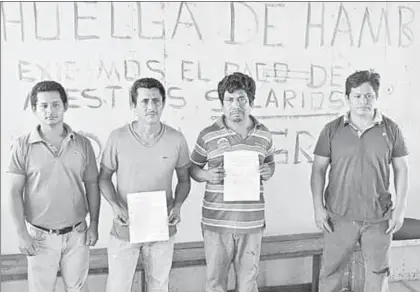  ??  ?? Daniel Jerónimo, Efraín González, Hugo Morales y Mardonio Flores, tripulante­s de una barcaza de Oceanograf­ía, estuvieron en huelga de hambre 96 horas en Ciudad del Carmen, Campeche, para exigir salarios ■ Foto La Jornada