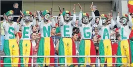  ?? REUTERS ?? Senegal fans created an electric atmosphere during their match against Poland on Tuesday.