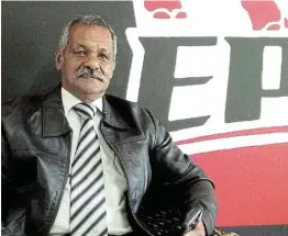  ?? Picture: GEORGE BYRON ?? FAN FAVOURITE: Peter de Villiers waiting to be interviewe­d for the role of head coach of EP's Elephants. Support for the former Springbok coach has flooded social media.