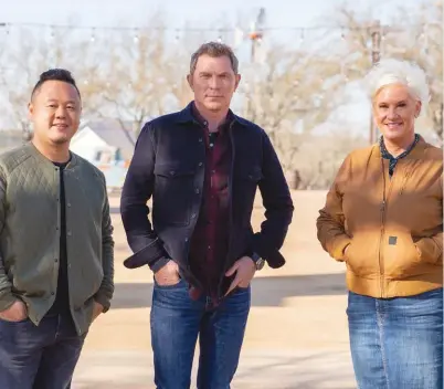  ?? By Michelle Rose ?? Jet Tila, Bobby Flay and Anne Burrell star in “BBQ Brawl”