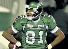  ?? CALGARY SUN FILES ?? Geroy Simon celebrates after scoring a touchdown for the Saskatchew­an Roughrider­s in the 2013 Grey Cup.