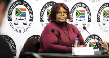  ?? PICTURE: NOKUTHULA MBATHA/AFRICAN NEWS AGENCY (ANA) ?? REVELATION­S: Former ANC MP Vytjie Mentor testifies at the commission of inquiry into state capture.