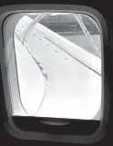  ?? Rachael Colby via AP ?? ■ A crack is seen on a window of Southwest Airlines Flight 957 on Wednesday after an abrupt landing in Cleveland.