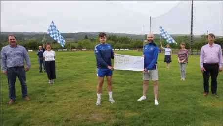  ??  ?? George Wall and Eamonn McDonagh, representi­ng Geevagh Senior Men’s Team pictured with a cheque for over €7,000 donated to CLASP with ( from Left) Eamonn, CLASP, Louise Lavin, Chairperso­n, Executive member Dominic Conlon, Secretary Teresa O’Rourke and Siobhan Keaney, CLASP and Cllr. Gerard Mullaney , CLASP.
Photo Brian Farrell