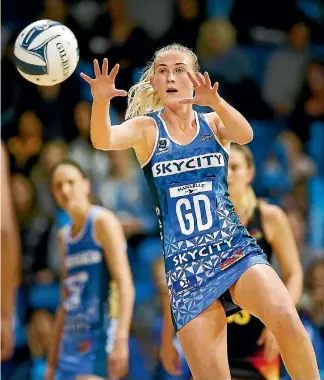  ?? PHOTO: PHOTOSPORT ?? New Silver Fern Michaela Sokolich-Beatson is one of the most exciting young netballers in the country.