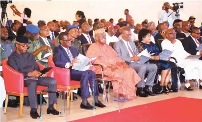  ??  ?? Victor Sorokwu, From left Vice President Osinbajo, Governor Ifeanyi Okowa of Delta State and other dignitries at the conference
