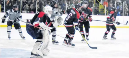  ?? ?? The South West Storm defend their end zone during Nova Scotia Regional Junior Hockey League best of five quarterfin­al series opener action on Feb. 25 in Barrington.