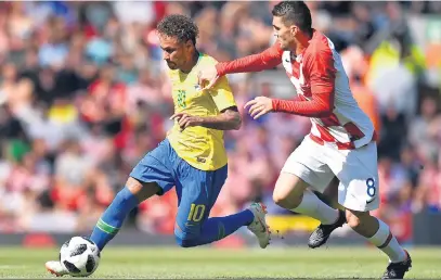  ?? Oli Scarff/AFP ?? Principal jogador da seleção entrou no segundo tempo do jogo contra a Croácia e marcou o primeiro gol brasileiro