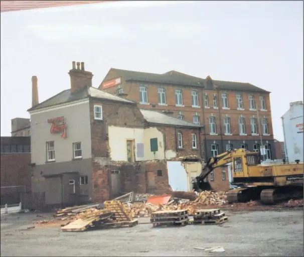  ??  ?? The Duke of York, Nottingham Road, Loughborou­gh, mid-demolition in 1996.
