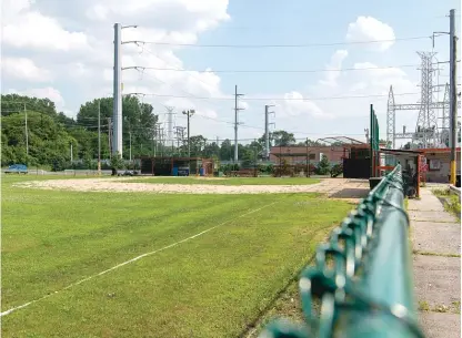  ??  ?? The Hegewisch Little League Field at 12710 S. Carondolet Ave. will have its contaminat­ed soil replaced beginning Tuesday.