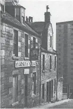  ??  ?? Was this Dundee’s smallest pub? Read about it on the right.